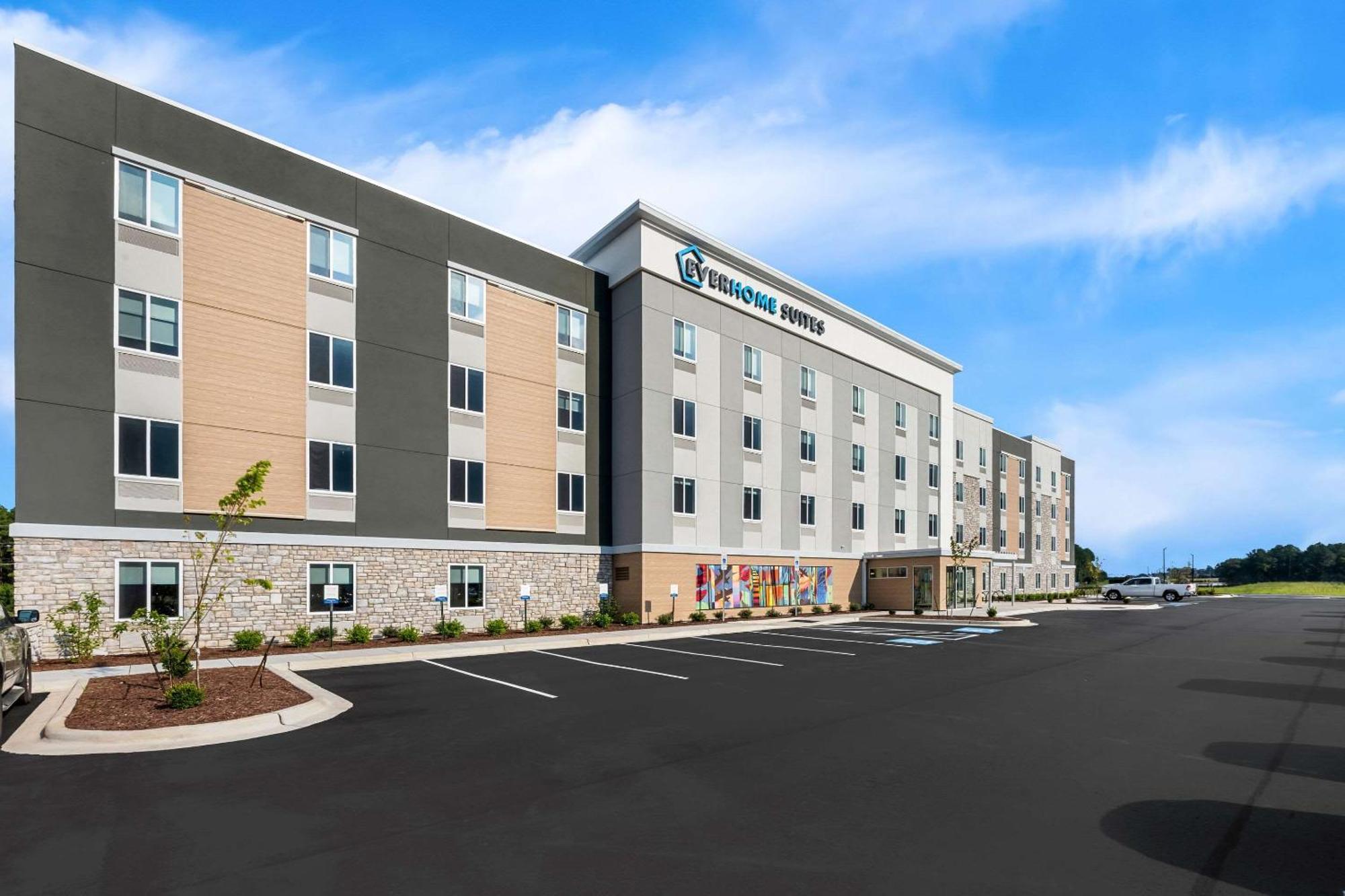 Everhome Suites Fayetteville Near Fort Bragg Exterior foto